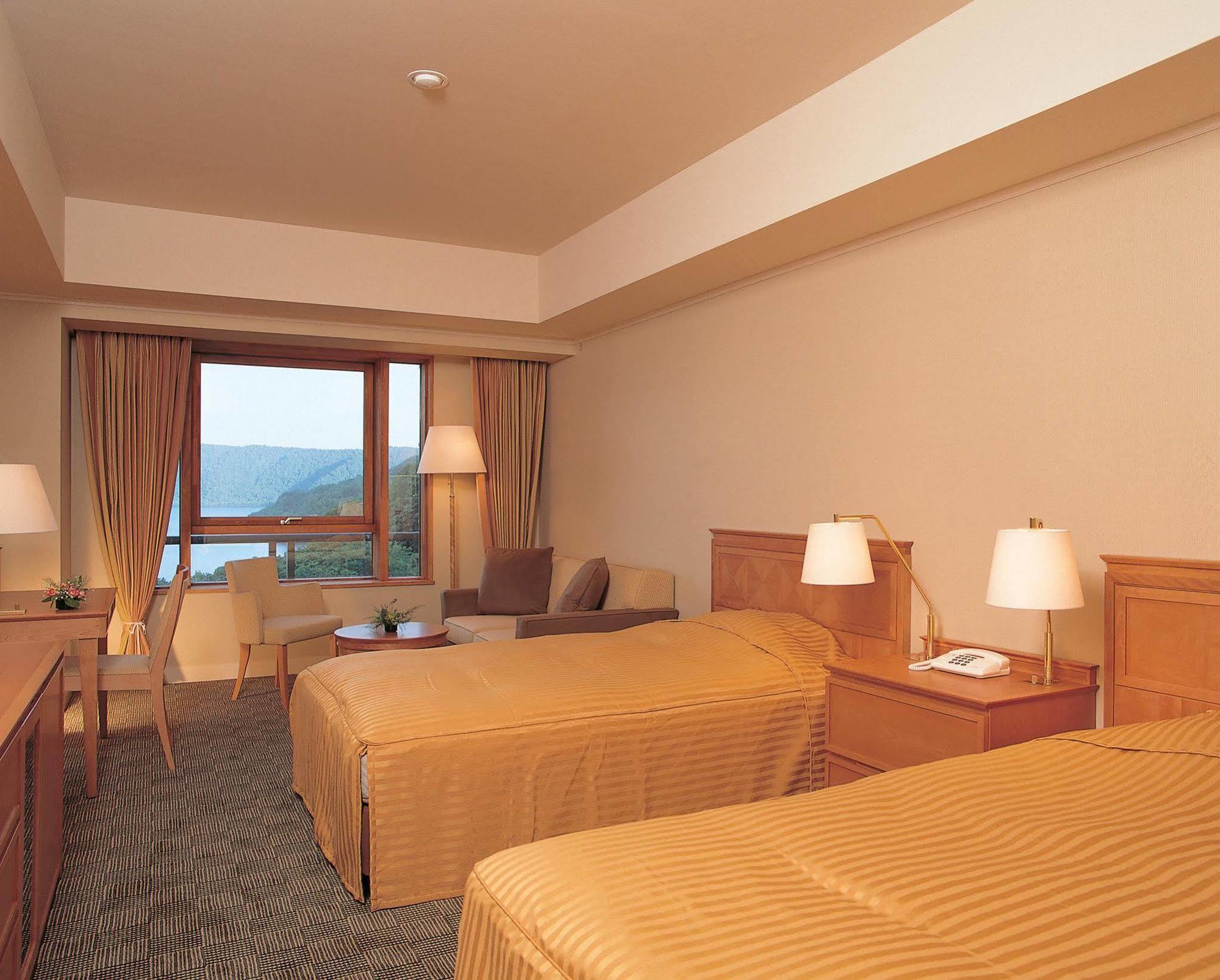Towada Prince Hotel Kosaka Экстерьер фото